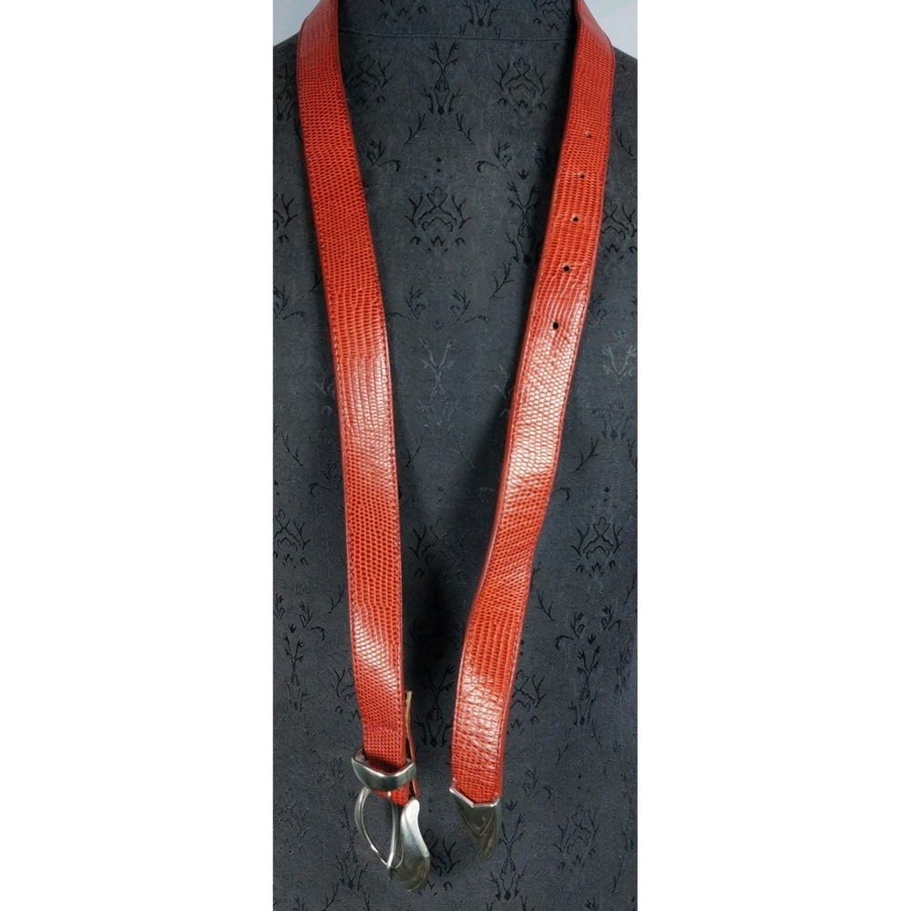 Vtg 80s Ginnie Johansen Red Croc Embossed Leather Belt‎ Sz M Silver Buckle & Tip